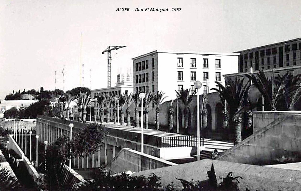 Alger - Diar-El-Mahcoul - 1957.jpg